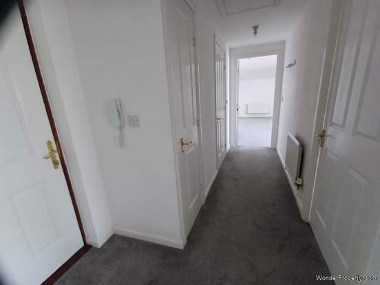 Additional Property Image 2 bedroom Penthouse to rent in Erith 3