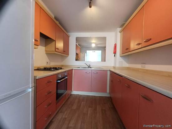 Additional Property Image 2 bedroom Penthouse to rent in Erith 6