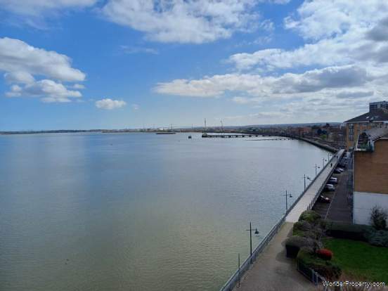 Additional Property Image 2 bedroom Penthouse to rent in Erith 12
