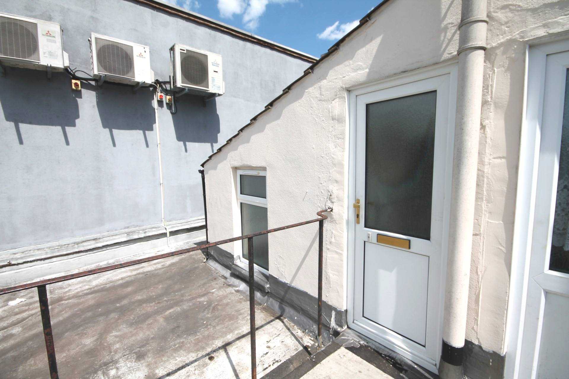 Additional Property Image 1 bedroom Flat to rent in Erith 3