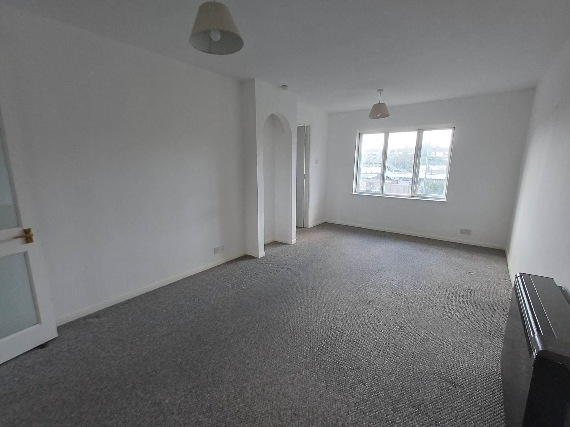 Additional Property Image 2 bedroom Flat to rent in Erith 4