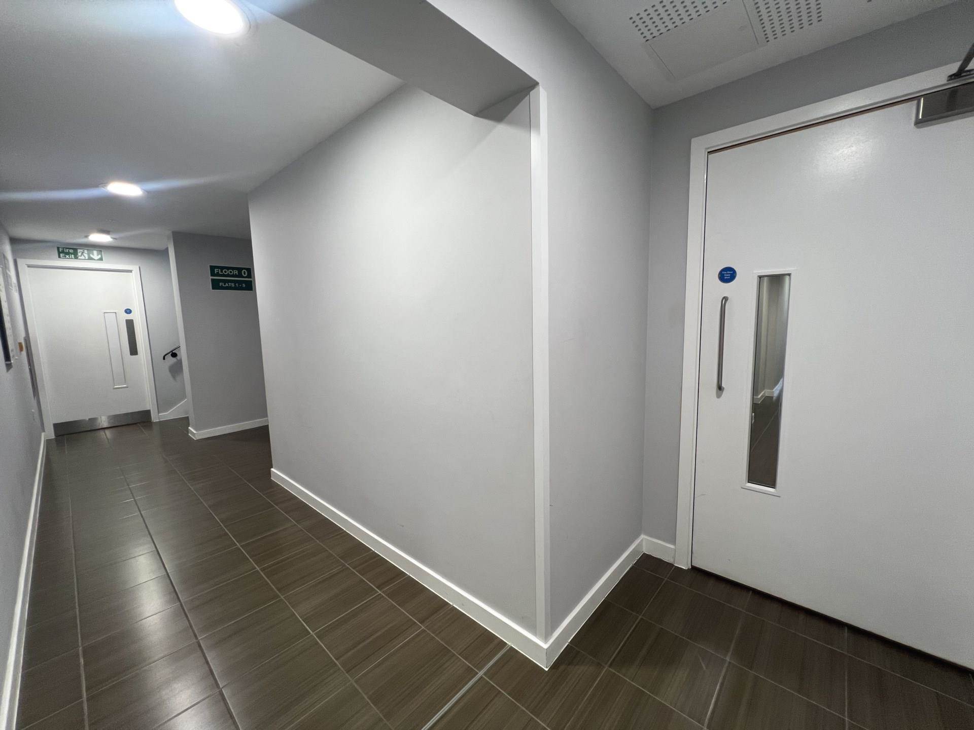 Additional Property Image 2 bedroom Apartment for sale in Erith 3
