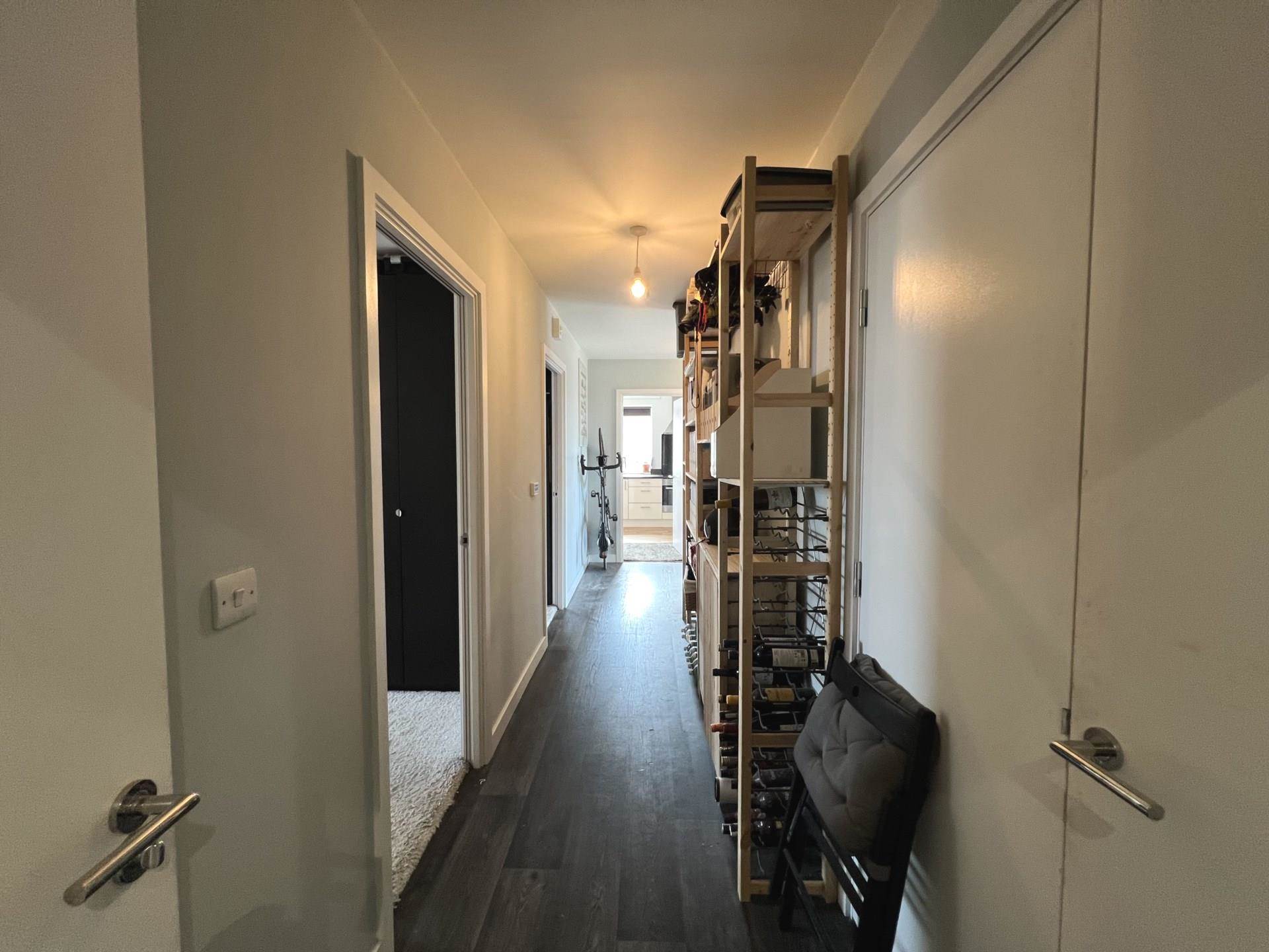 Additional Property Image 2 bedroom Apartment for sale in Erith 5