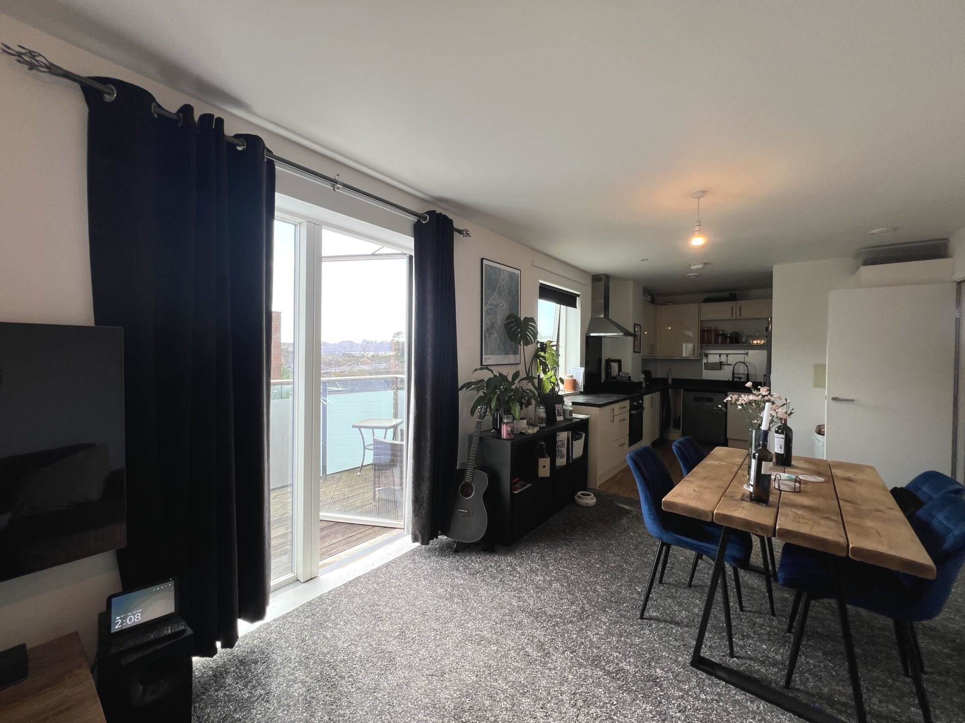 Additional Property Image 2 bedroom Apartment for sale in Erith 10