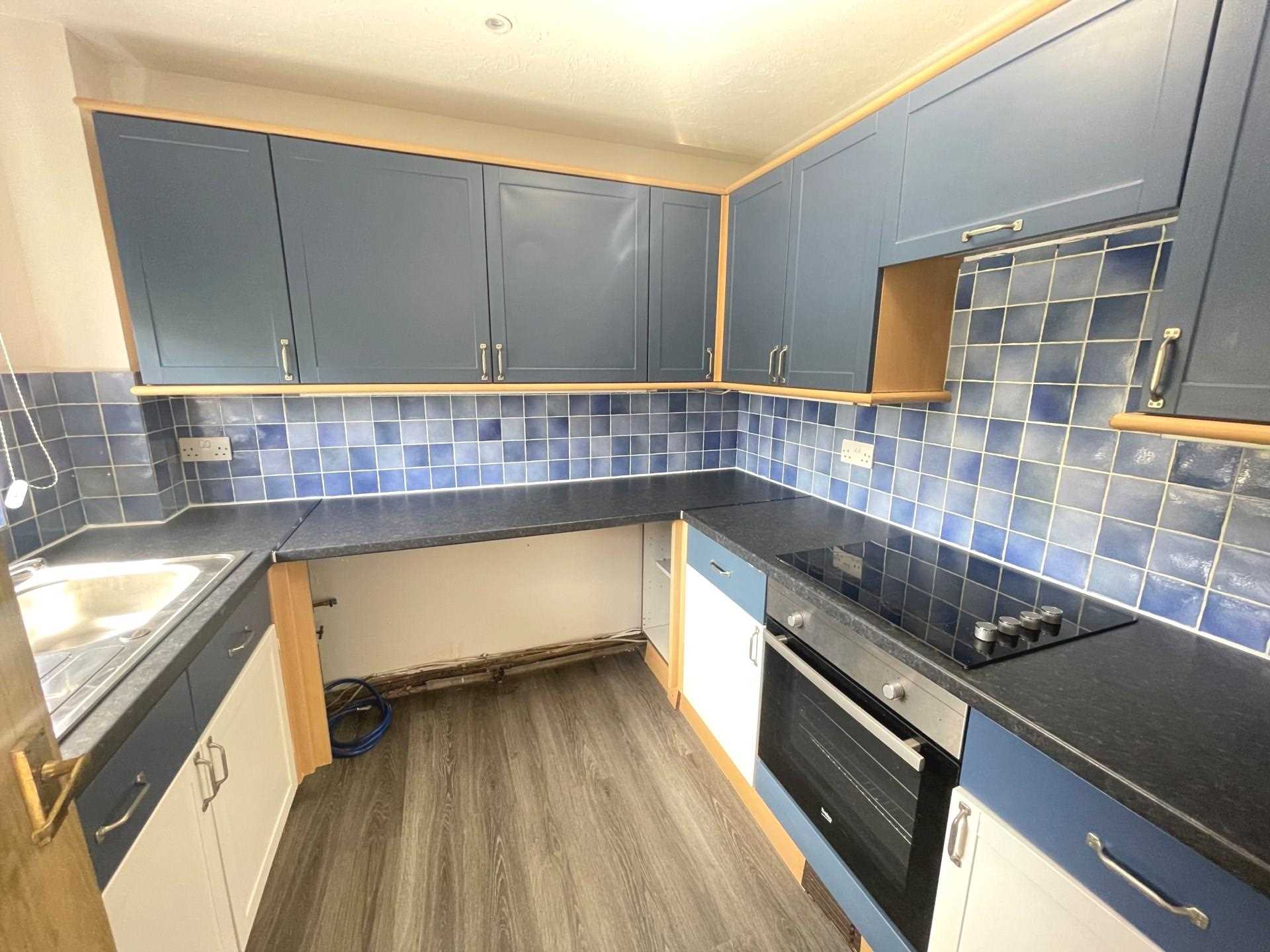 Additional Property Image 2 bedroom Flat to rent in Belvedere 5