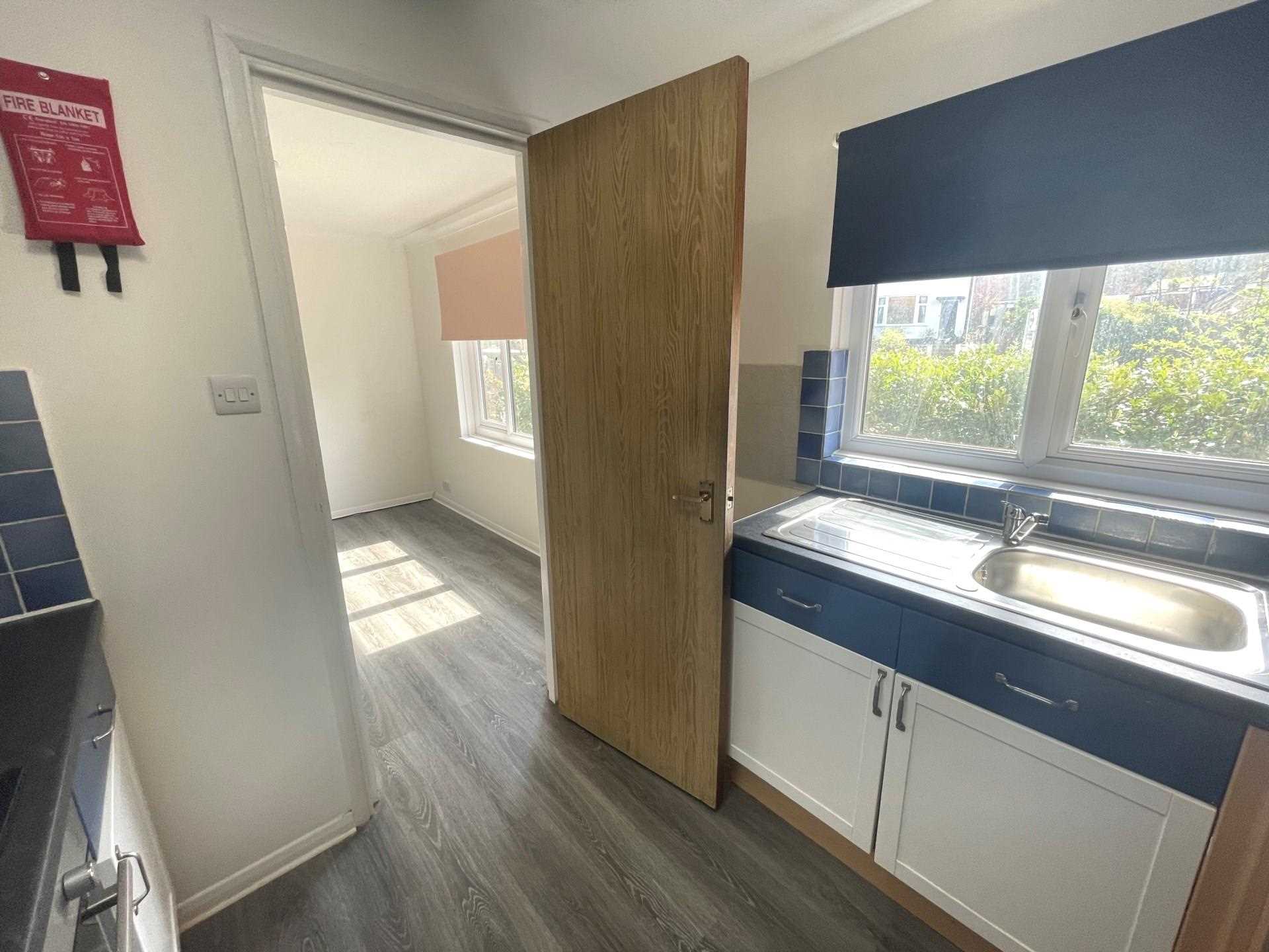 Additional Property Image 2 bedroom Flat to rent in Belvedere 6
