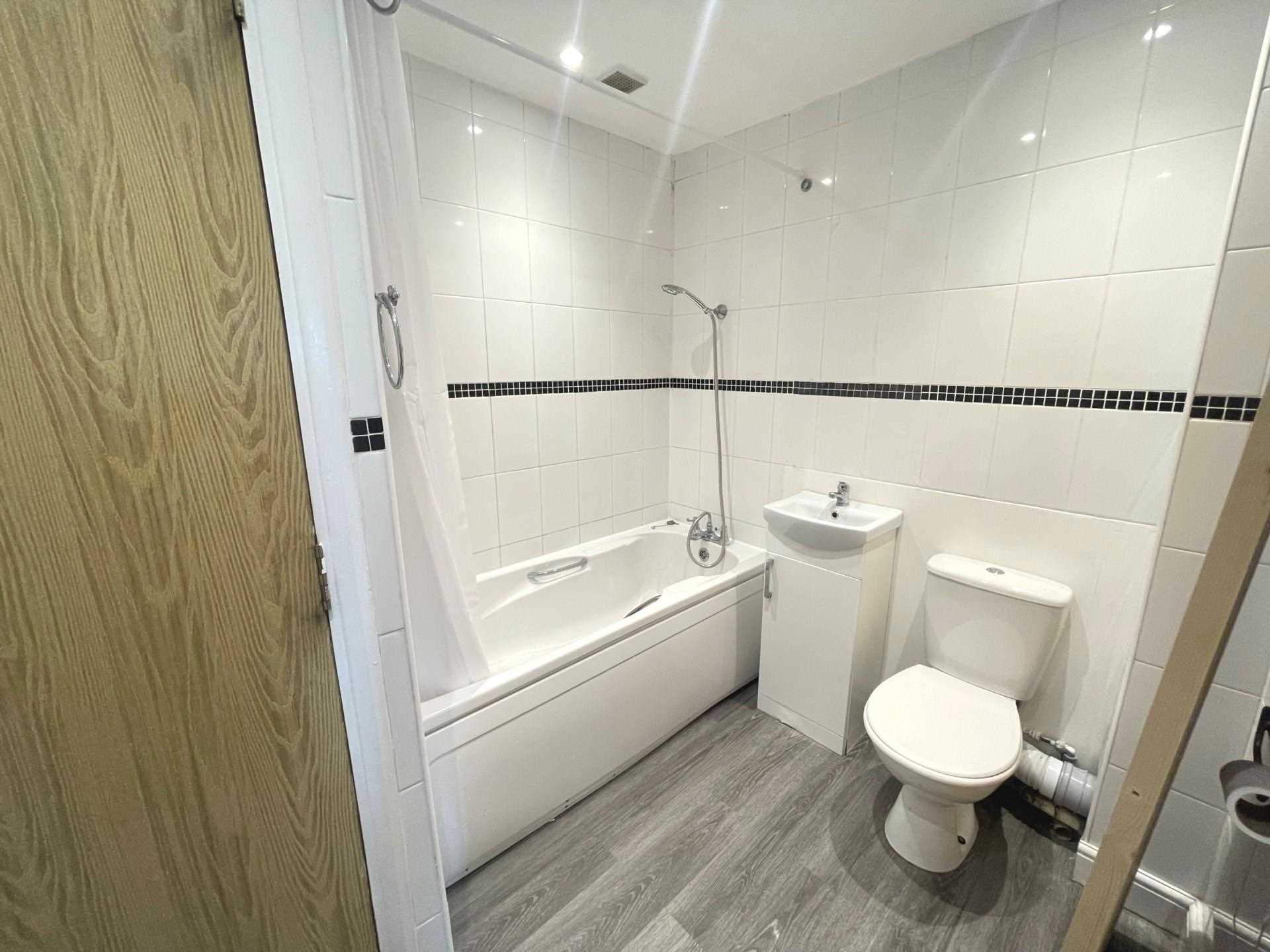 Additional Property Image 2 bedroom Flat to rent in Belvedere 7