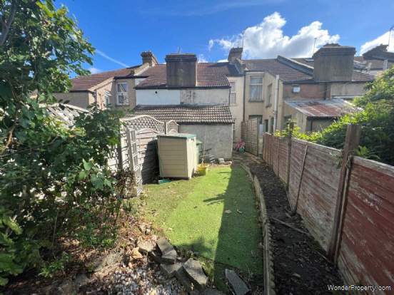Additional Property Image 3 bedroom Terraced for sale in Erith 13
