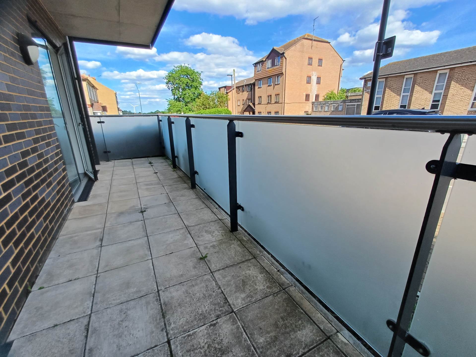 Additional Property Image 3 bedroom Apartment to rent in Erith 8