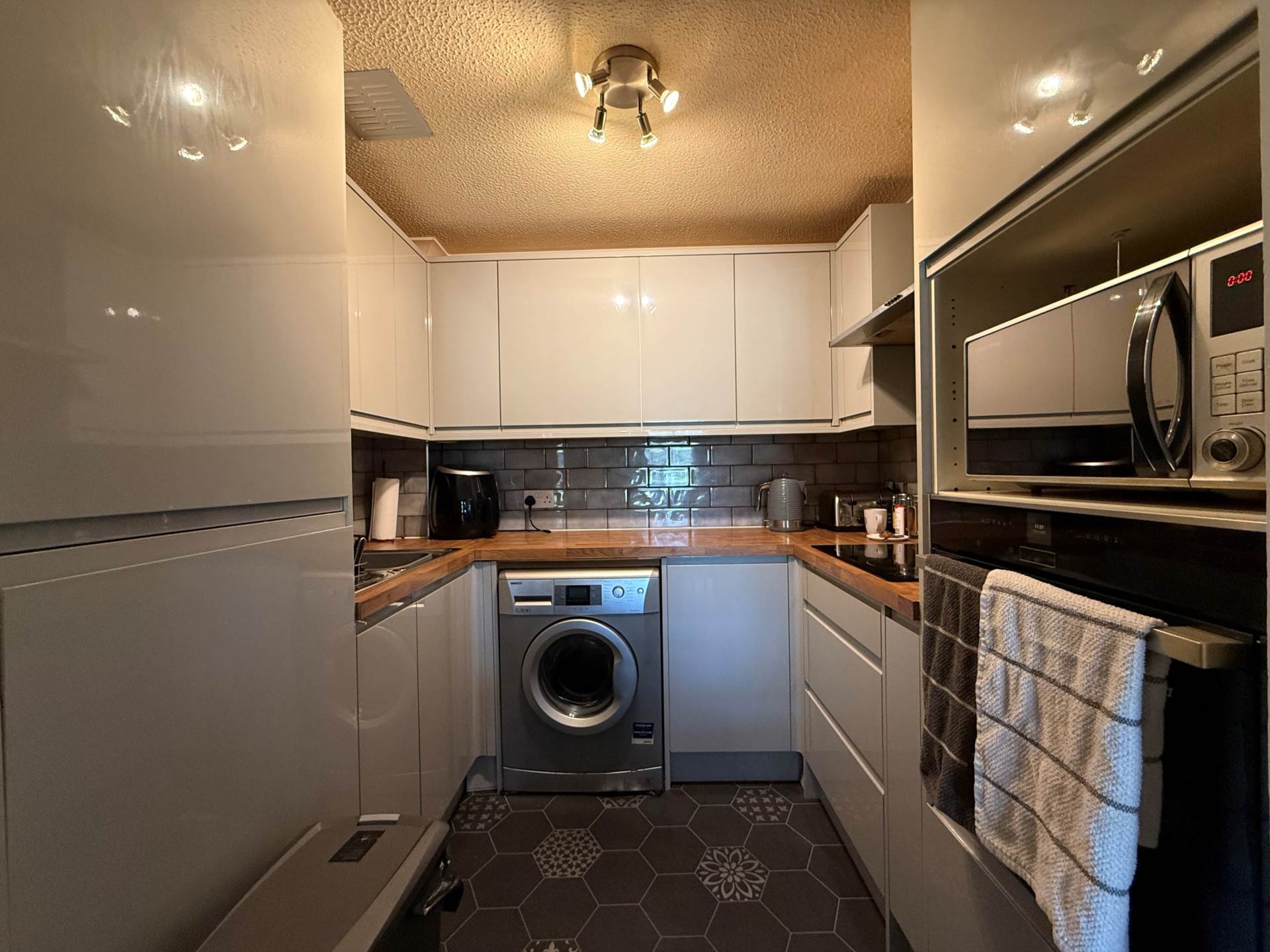 Additional Property Image 1 bedroom Flat for sale in Belvedere 5