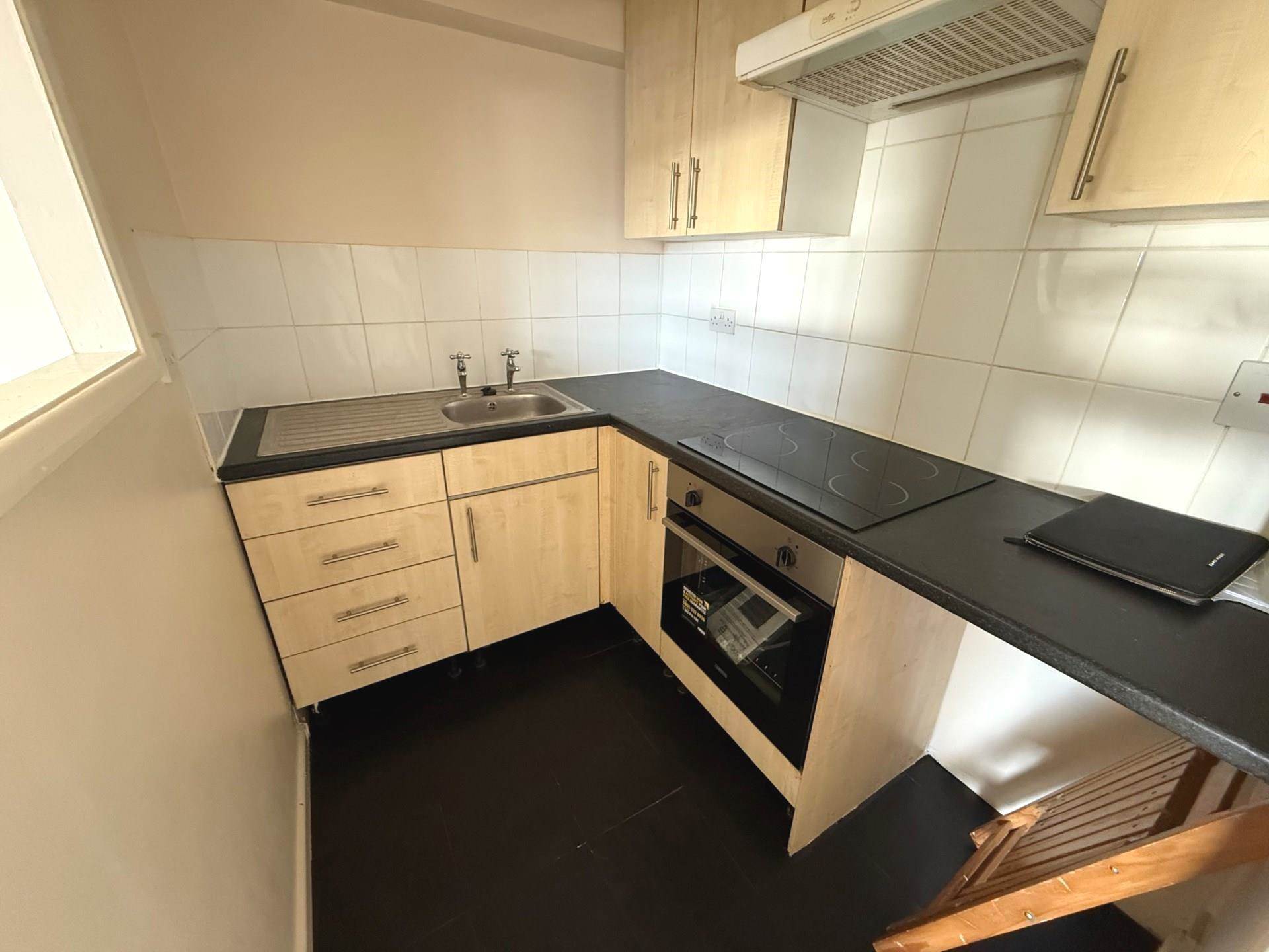 Additional Property Image 0 bedroom Studio for sale in Erith 7