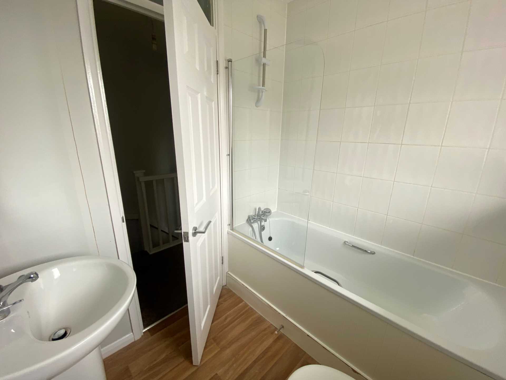 Additional Property Image 1 bedroom House for sale in Erith 7