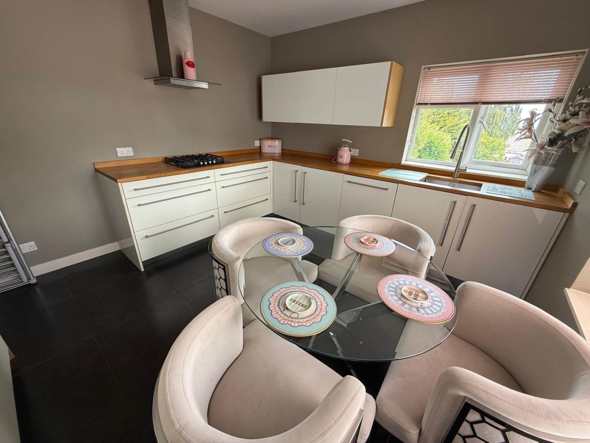 Additional Property Image 2 bedroom Maisonette for sale in Erith 11