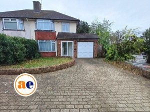 3 bedroom Semi Detached to rent in Erith