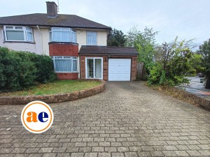 3 bedroom Semi Detached for sale in Erith