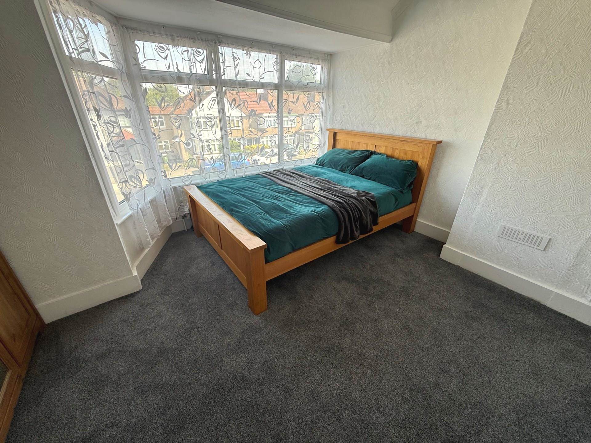 Additional Property Image 2 bedroom House for sale in Bexleyheath 9