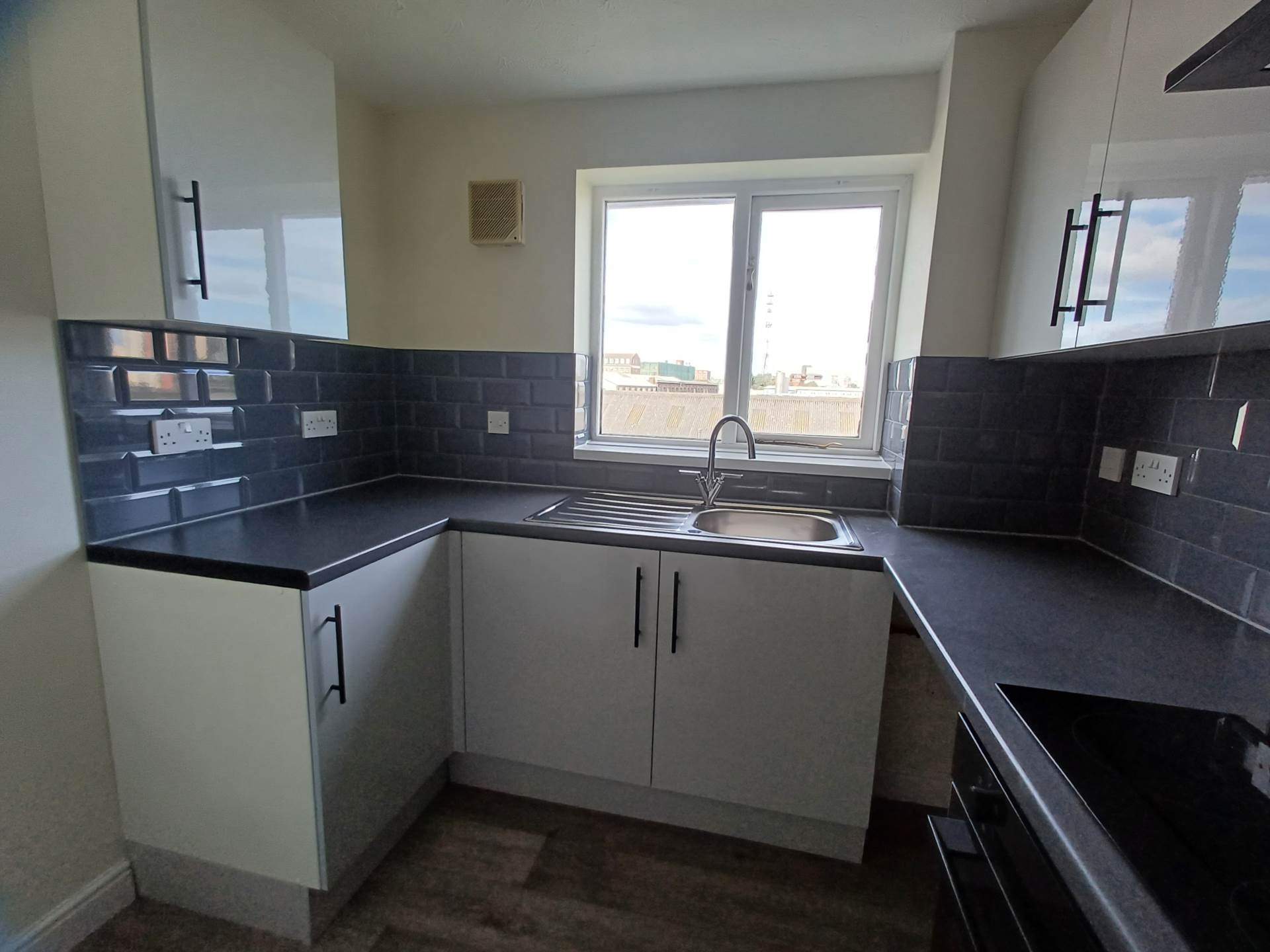 Additional Property Image 2 bedroom Apartment to rent in London 6