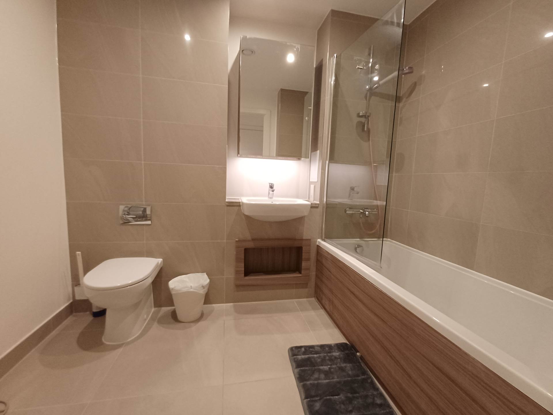 Additional Property Image 2 bedroom Apartment to rent in London 11