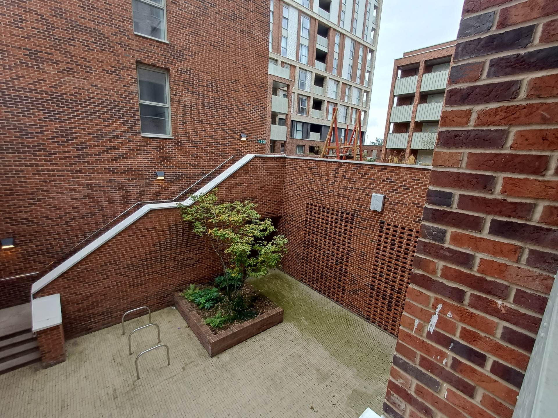 Additional Property Image 2 bedroom Apartment to rent in London 16