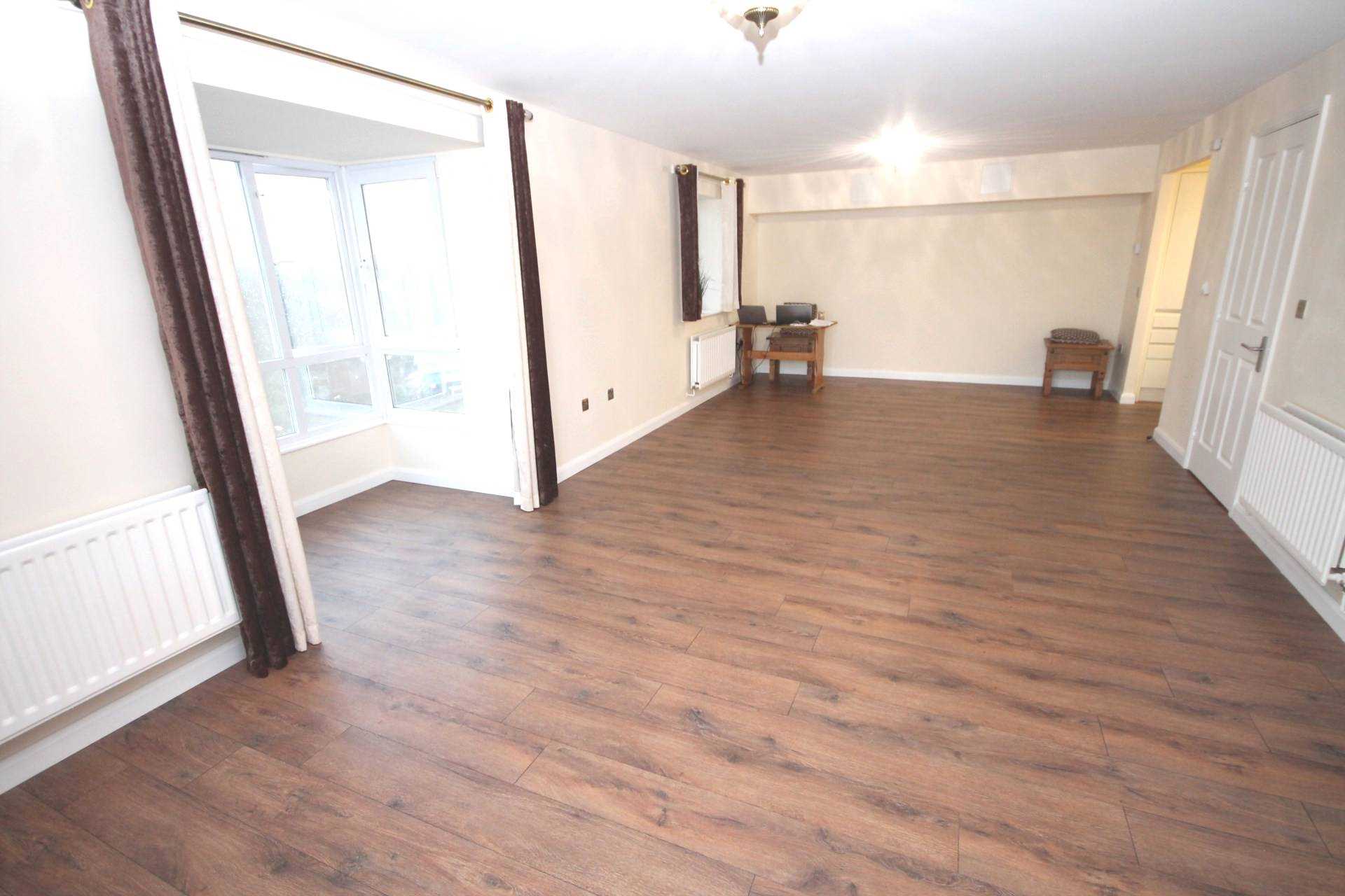 Additional Property Image 2 bedroom Apartment for sale in Erith 6