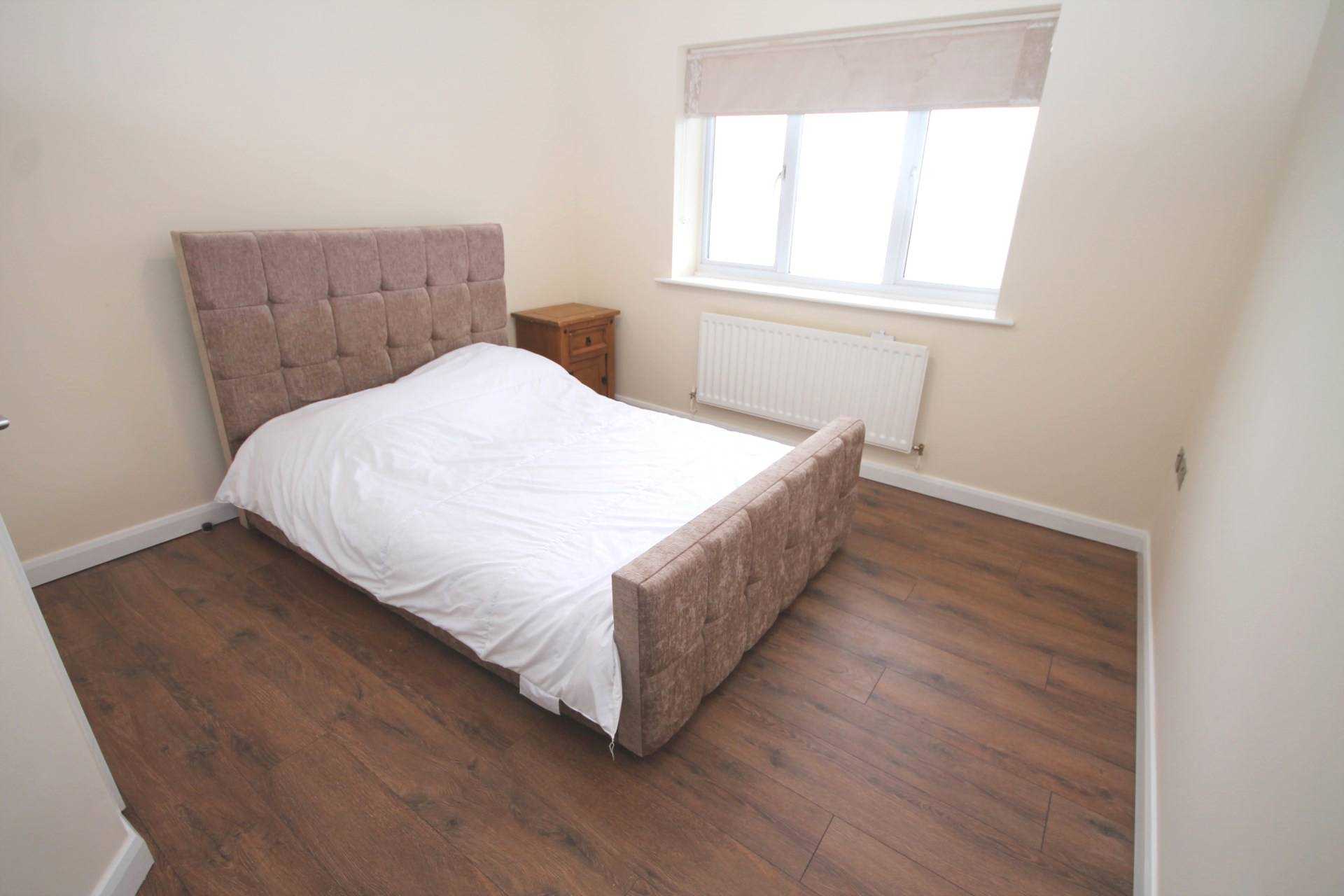 Additional Property Image 2 bedroom Apartment for sale in Erith 11