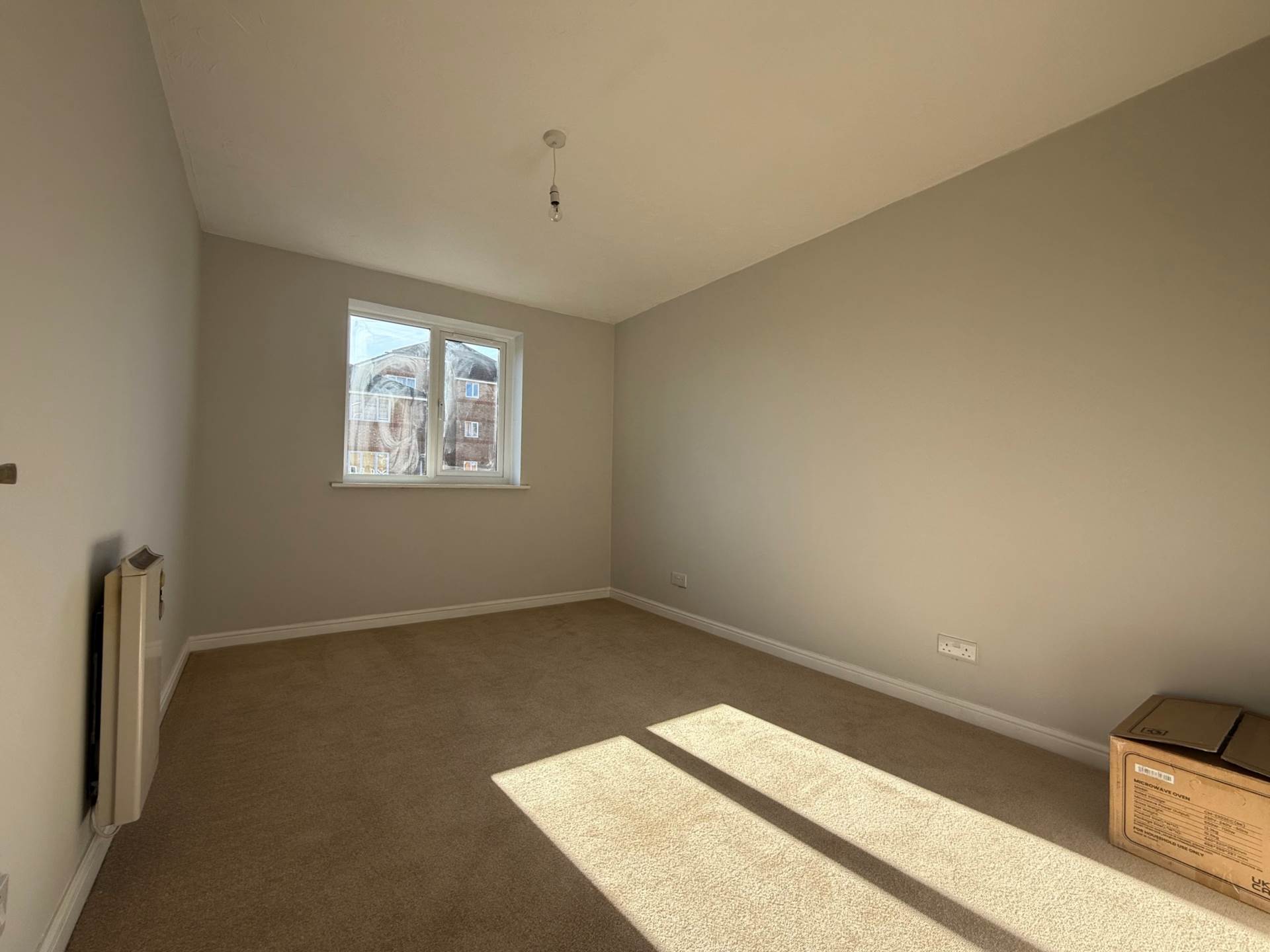 Additional Property Image 1 bedroom Flat for sale in Erith 5
