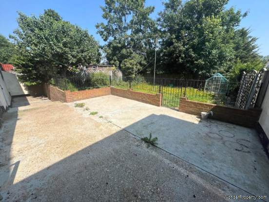 Additional Property Image 3 bedroom House for sale in Erith 17