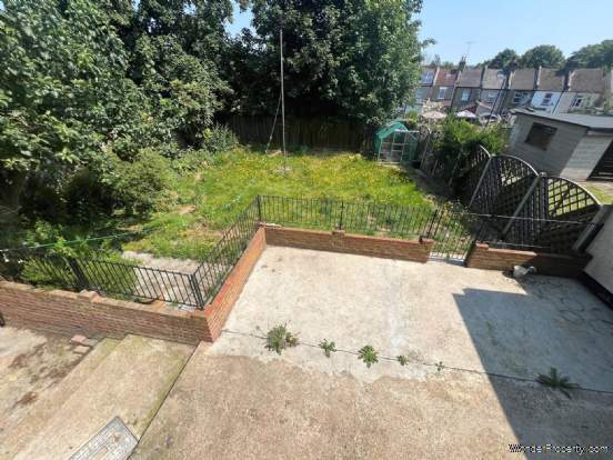 Additional Property Image 3 bedroom House for sale in Erith 18