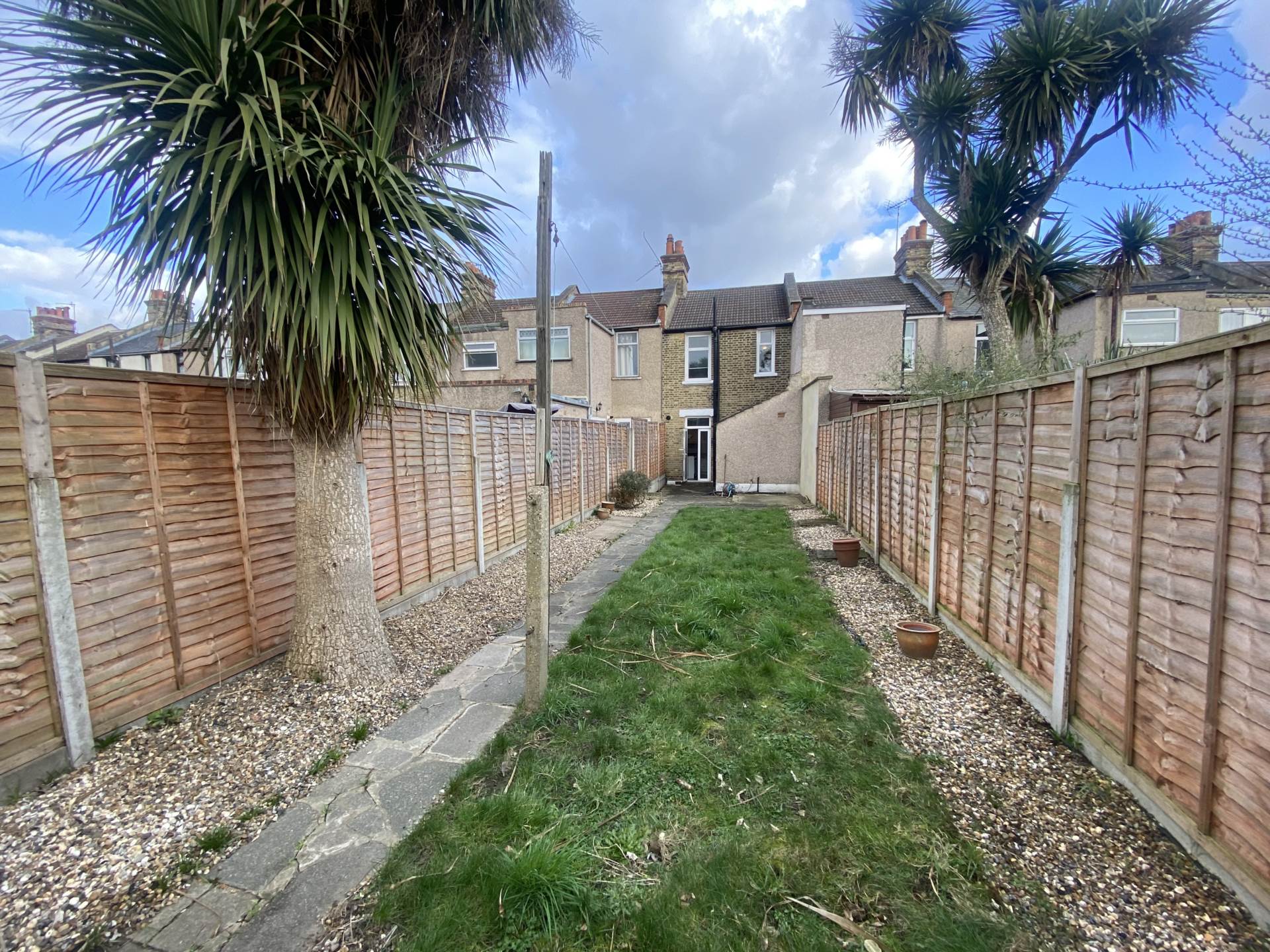 Additional Property Image 2 bedroom House for sale in London 8