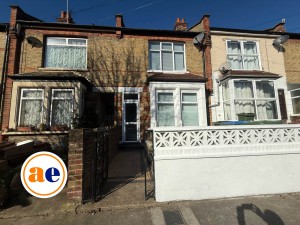2 bedroom House for sale in London