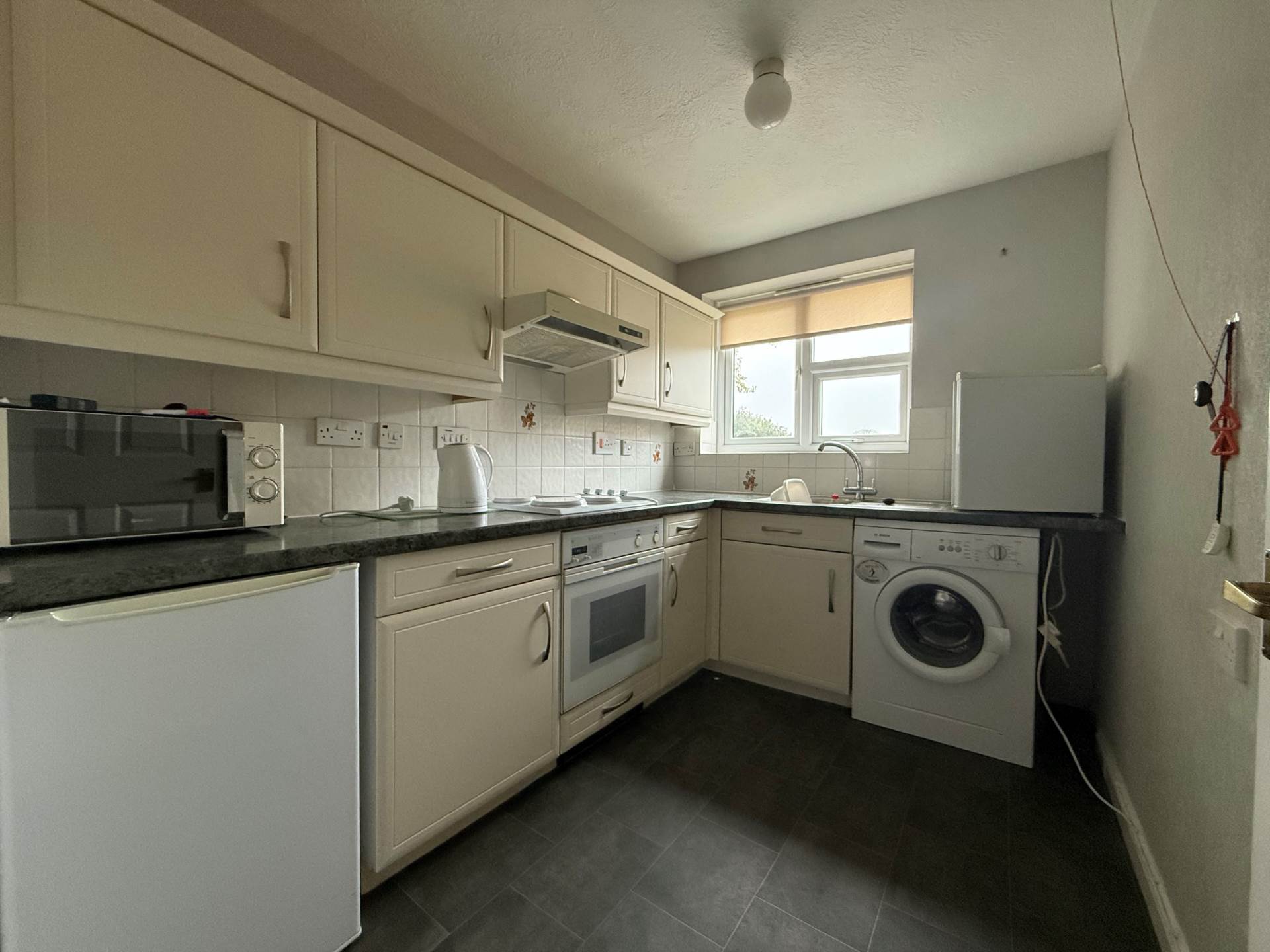 Additional Property Image 2 bedroom Flat for sale in Belvedere 3