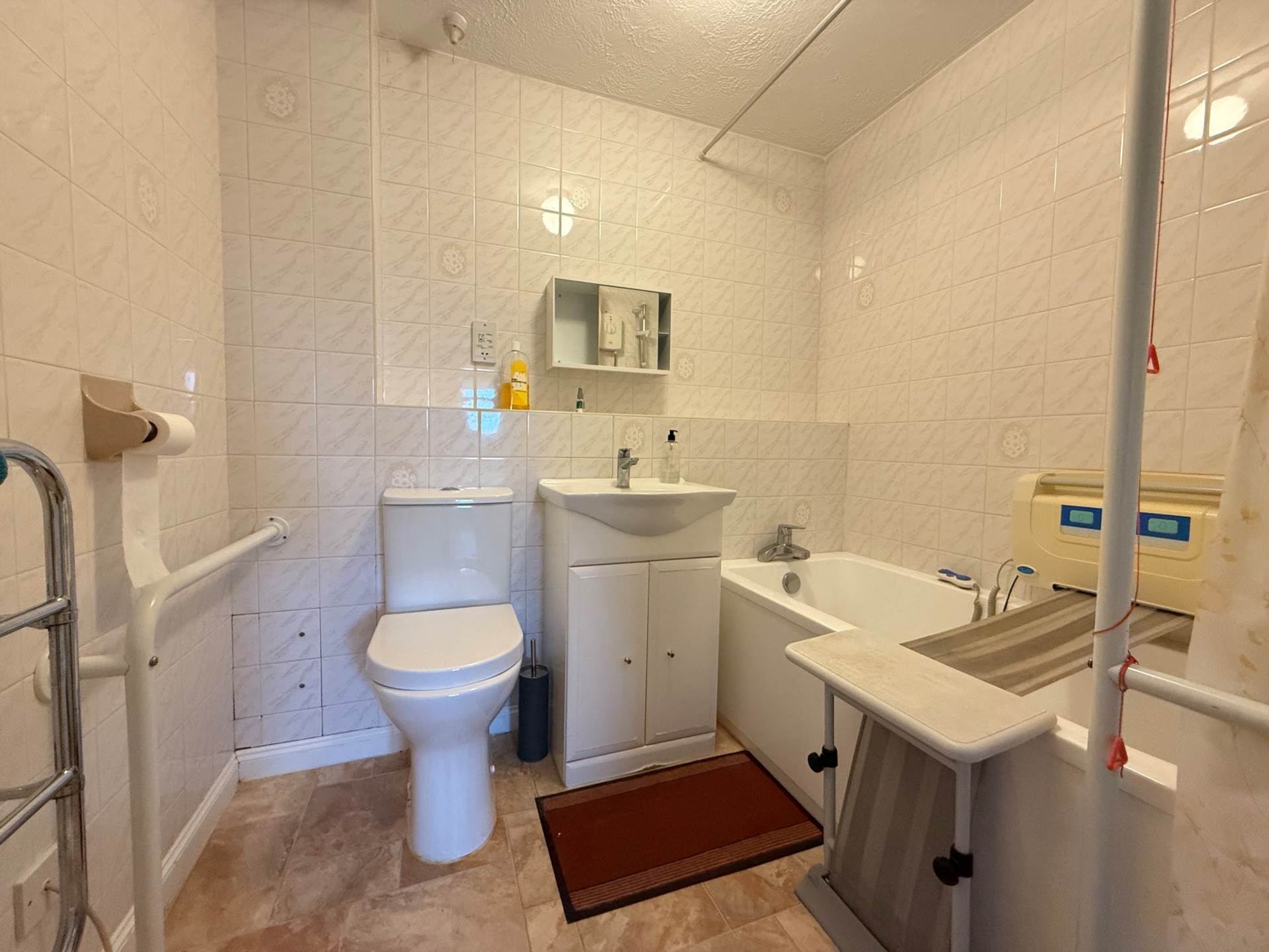 Additional Property Image 2 bedroom Flat for sale in Belvedere 7