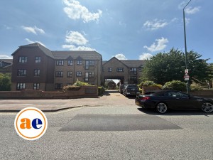2 bedroom Flat for sale in Belvedere