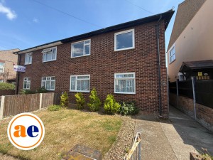 2 bedroom Maisonette for sale in Erith