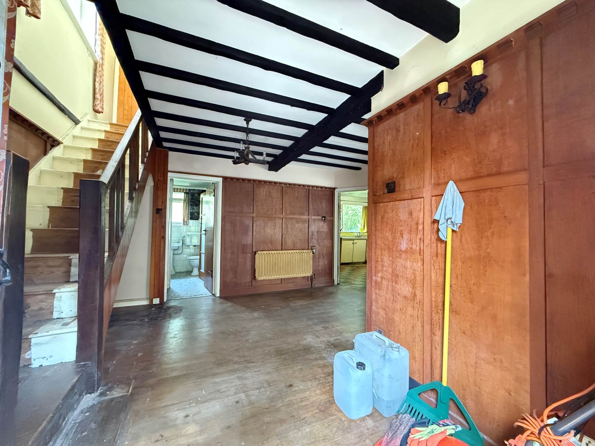 Additional Property Image 2 bedroom Detached for sale in London 4