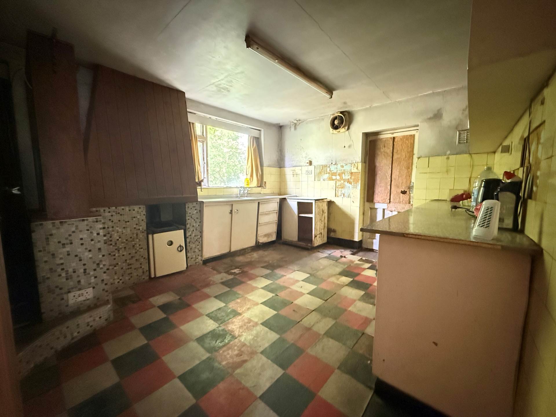 Additional Property Image 2 bedroom Detached for sale in London 6