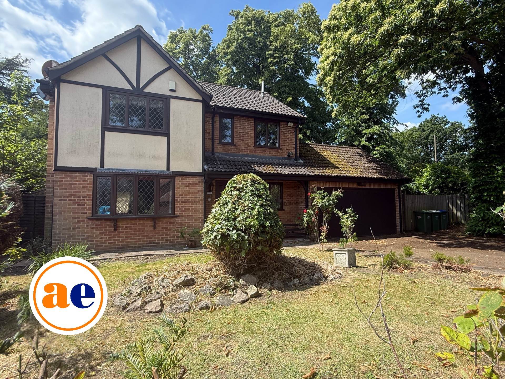 4 bedroom House for sale in London