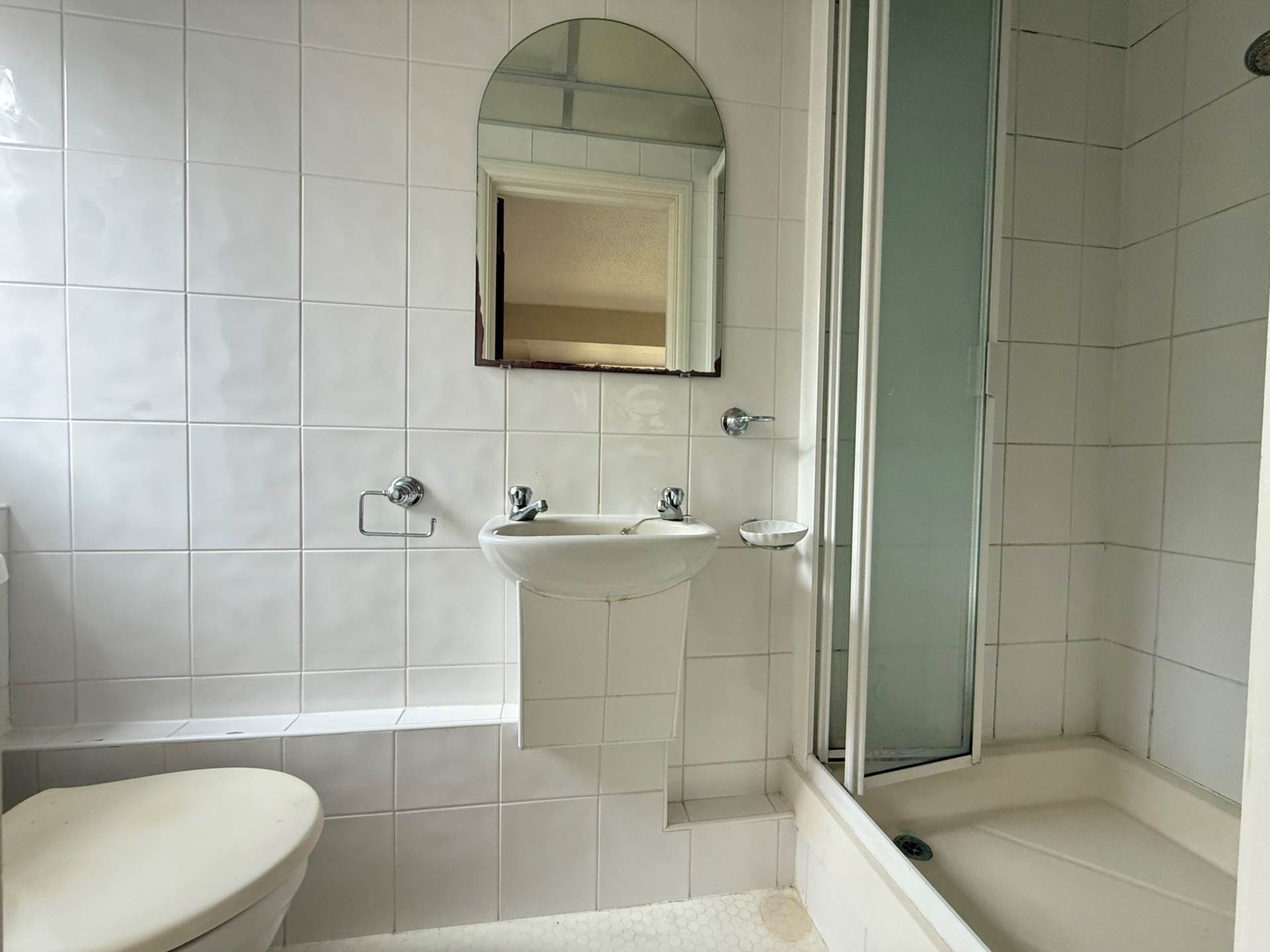 Additional Property Image 4 bedroom House for sale in London 13