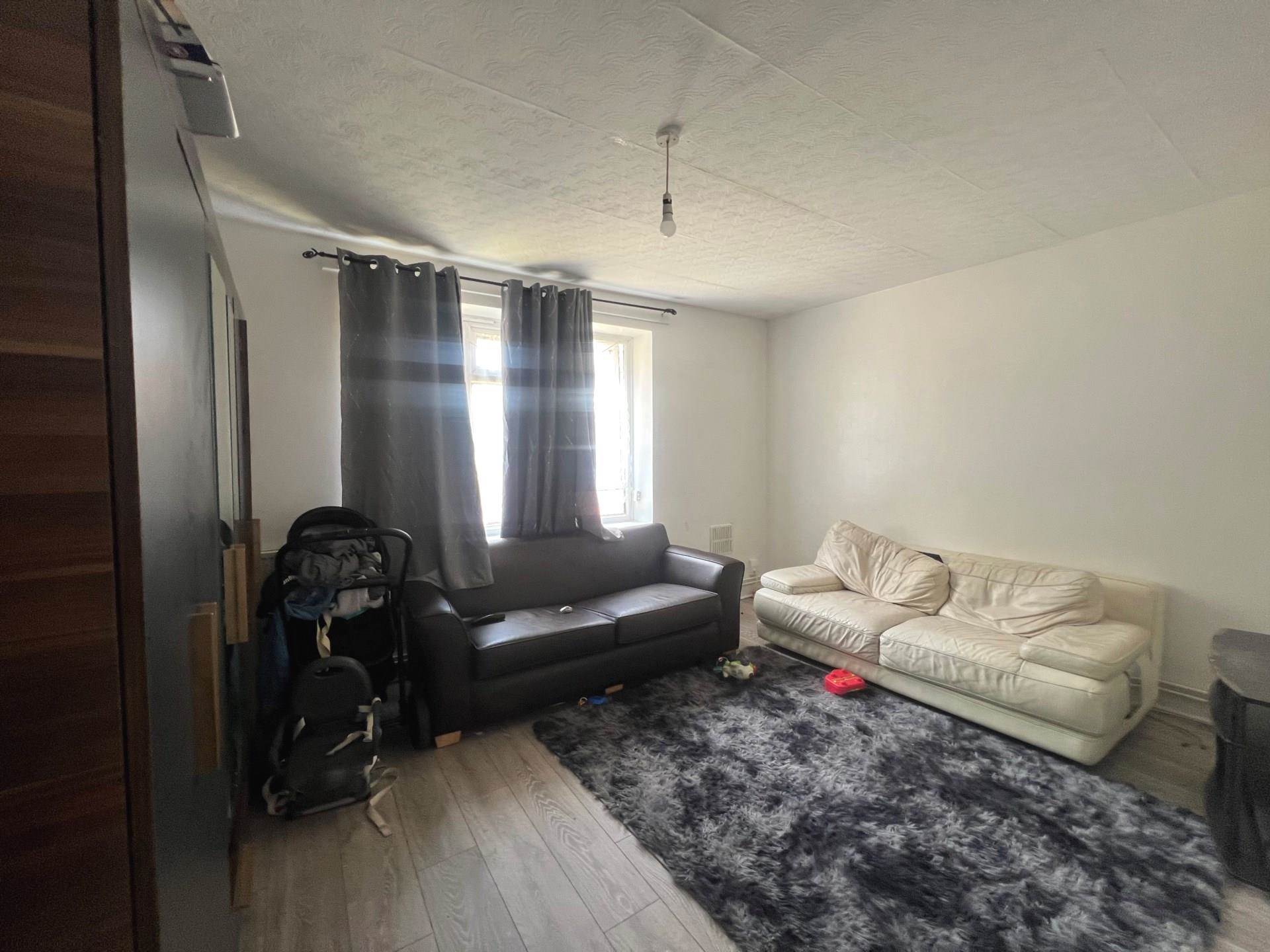 Additional Property Image 1 bedroom Flat for sale in London 4