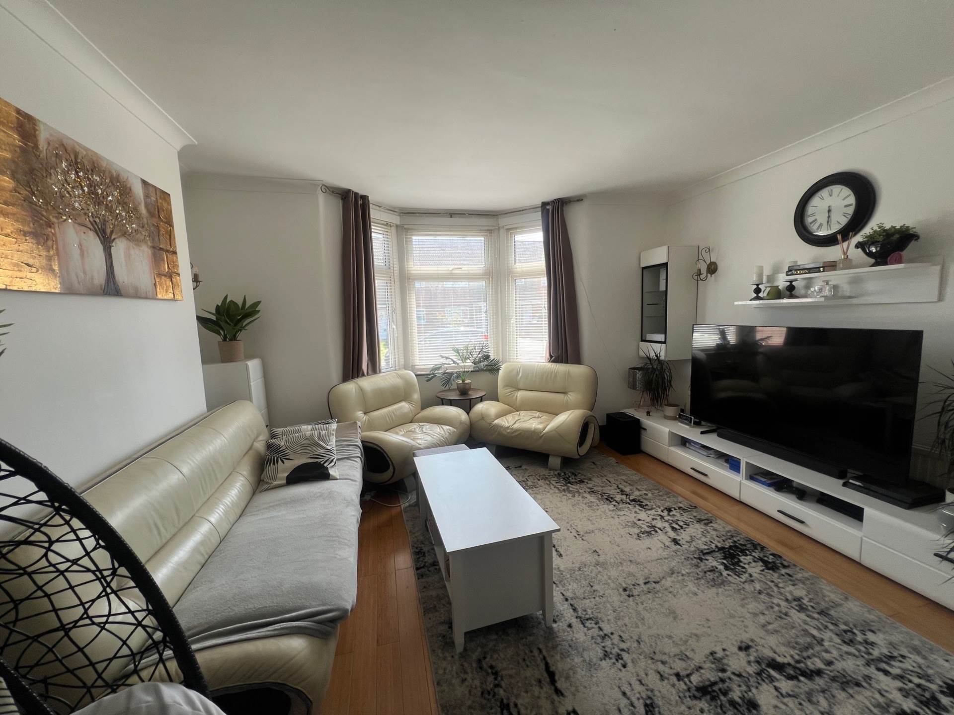 Additional Property Image 2 bedroom Semi Detached for sale in London 8