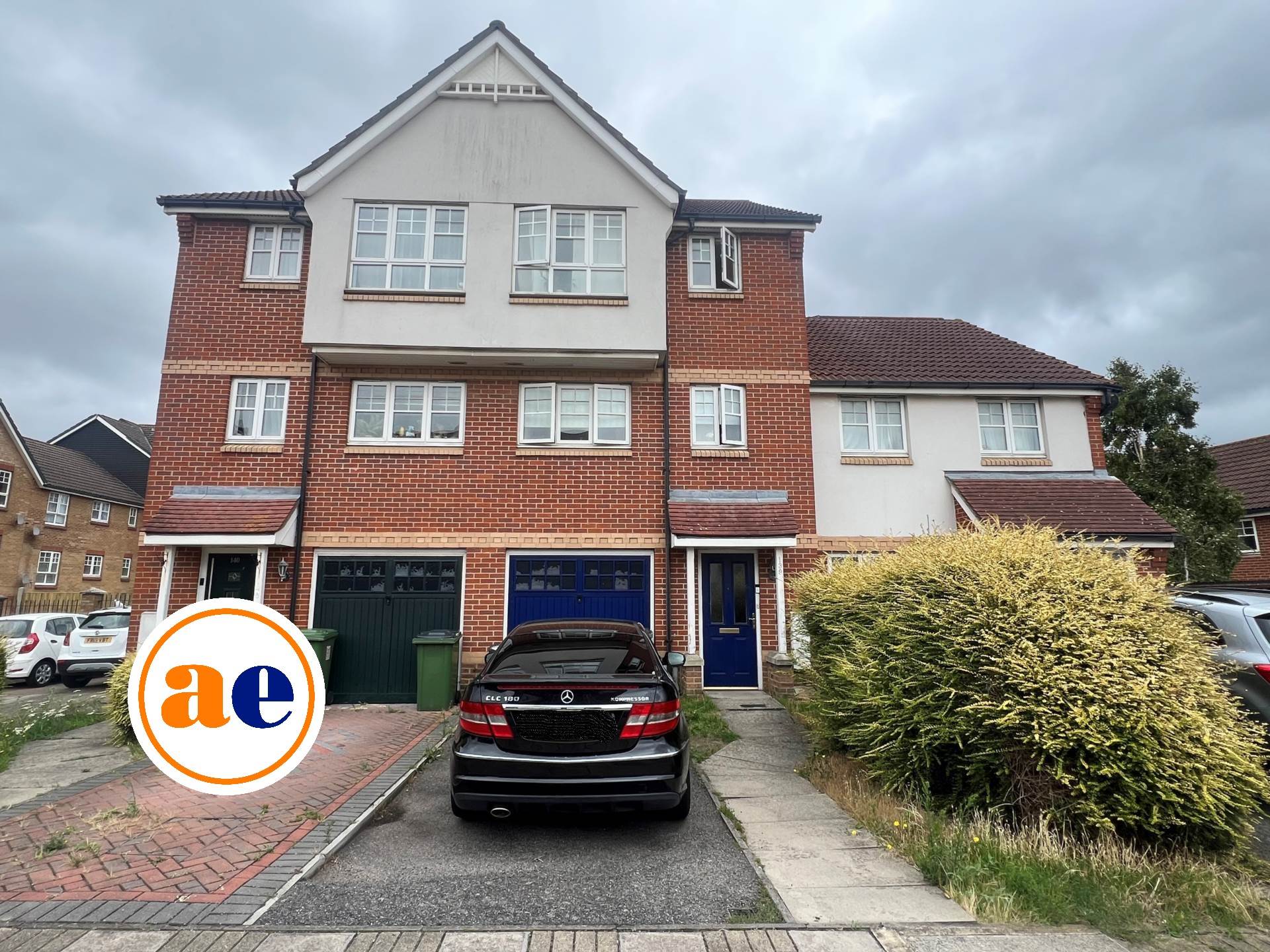 3 bedroom House for sale in London