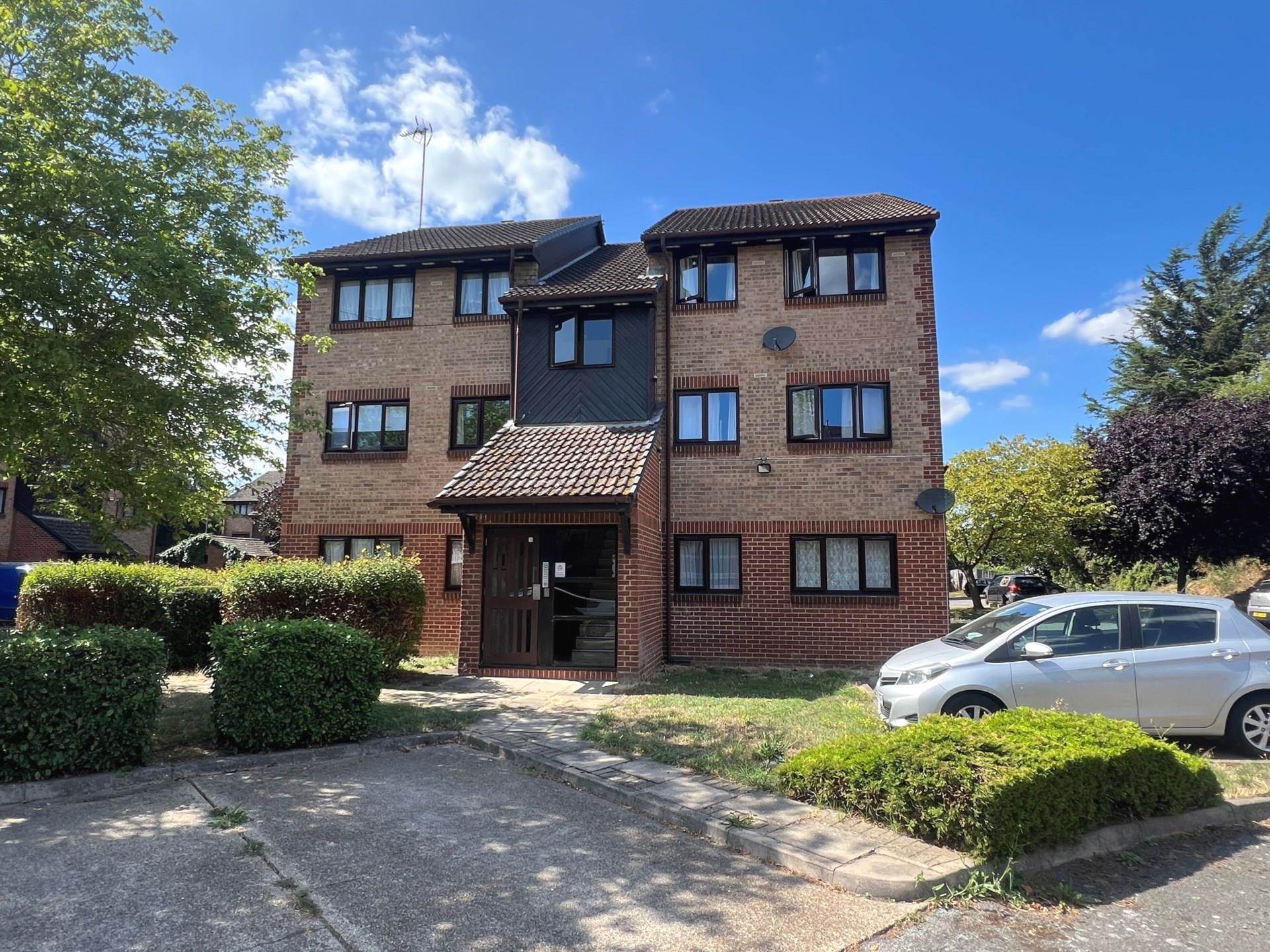 Additional Property Image 2 bedroom Flat for sale in Erith 13