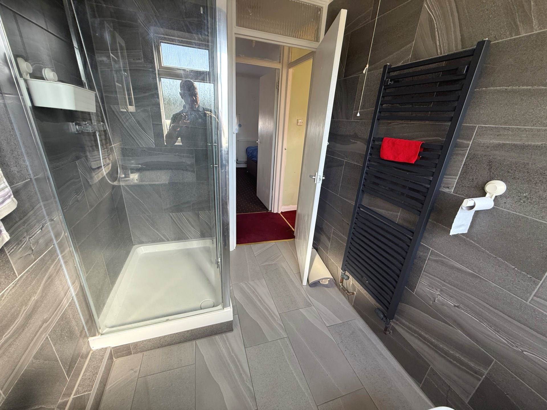 Additional Property Image 2 bedroom House for sale in London 10