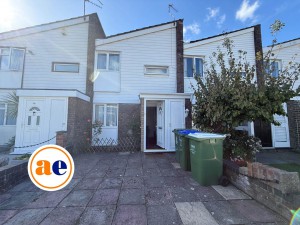 2 bedroom House for sale in London