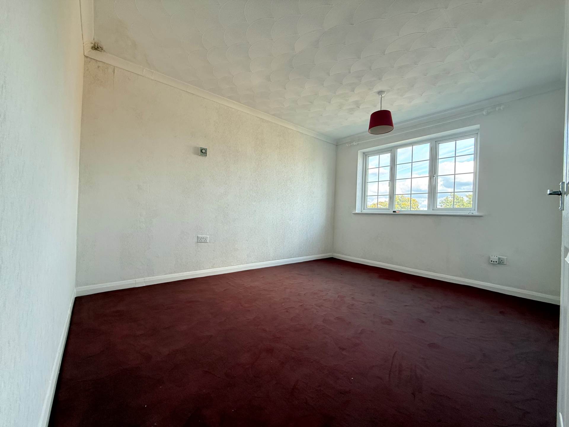 Additional Property Image 4 bedroom House for sale in Erith 8