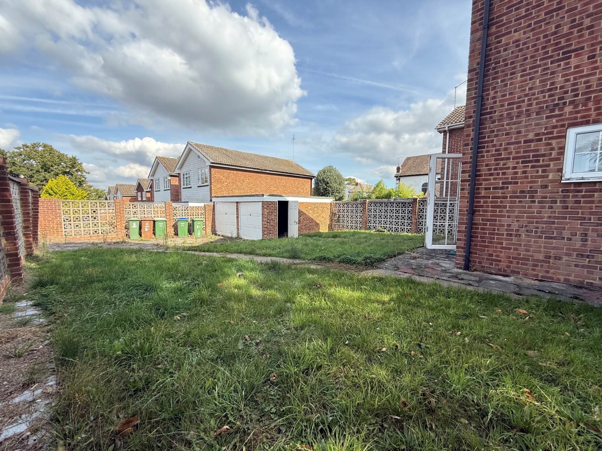 Additional Property Image 4 bedroom House for sale in Erith 14