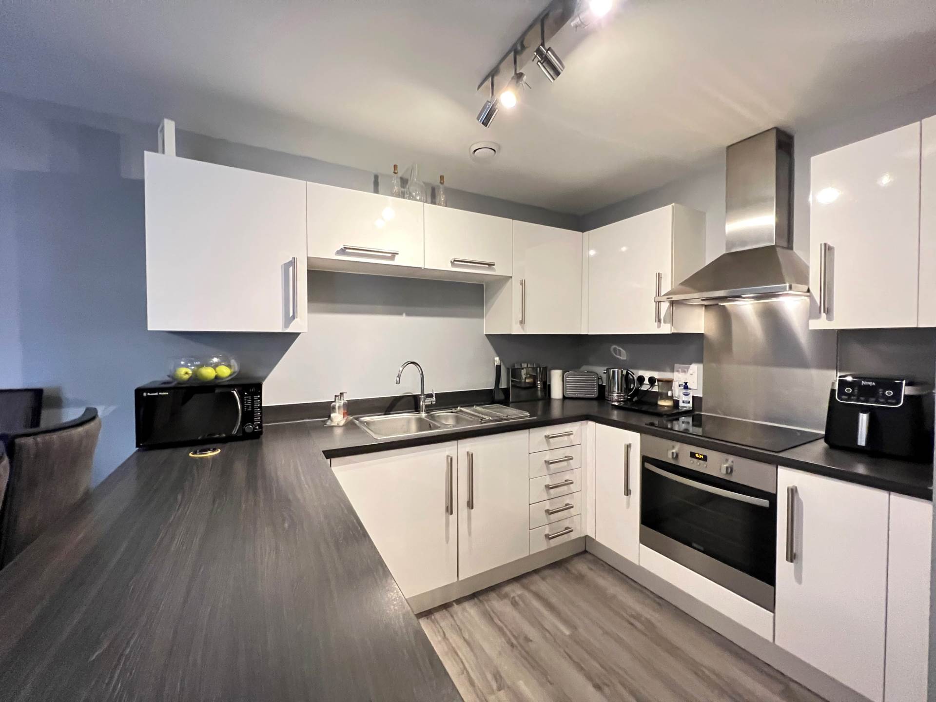 Additional Property Image 2 bedroom Flat for sale in Belvedere 3