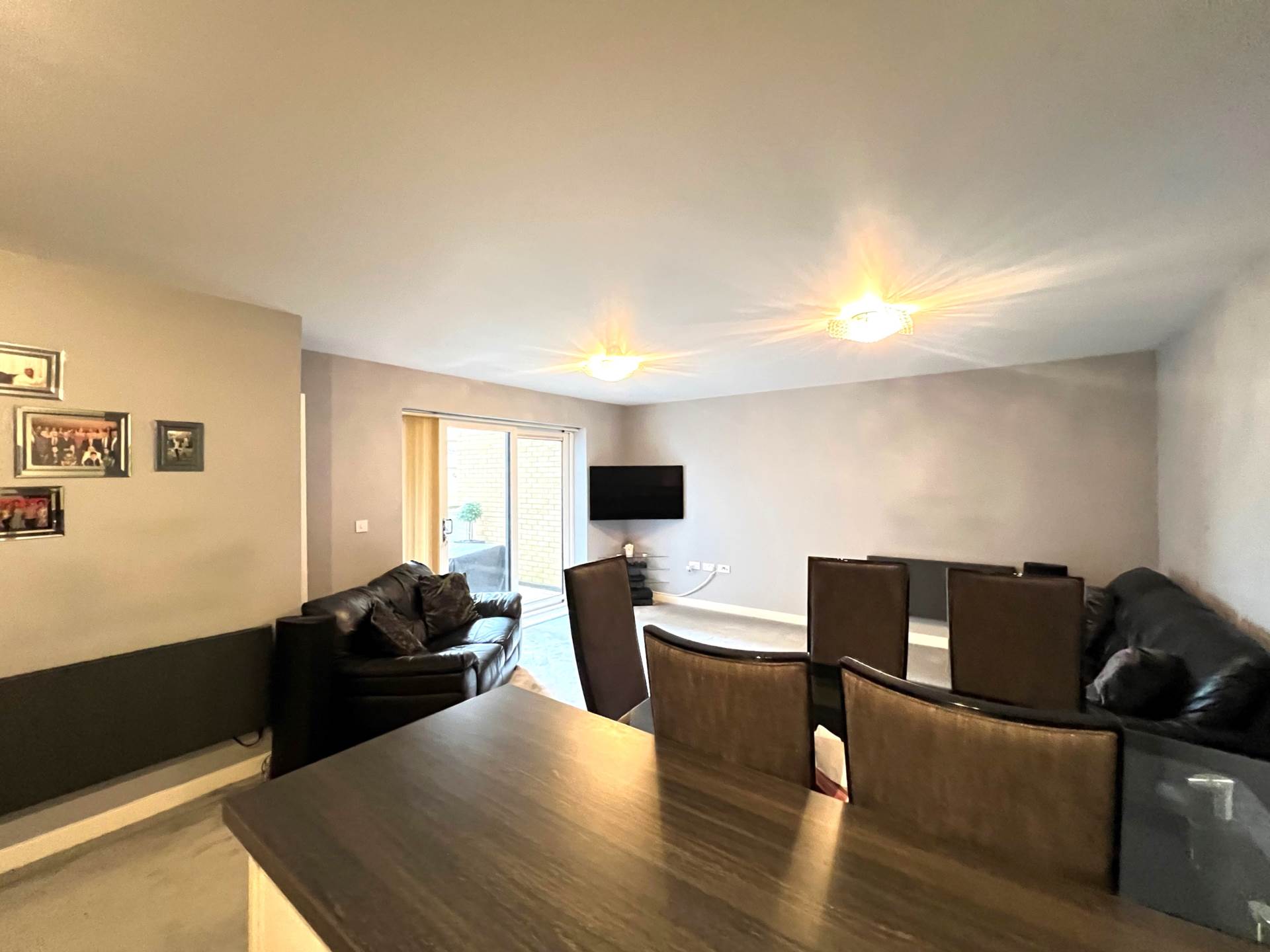 Additional Property Image 2 bedroom Flat for sale in Belvedere 4