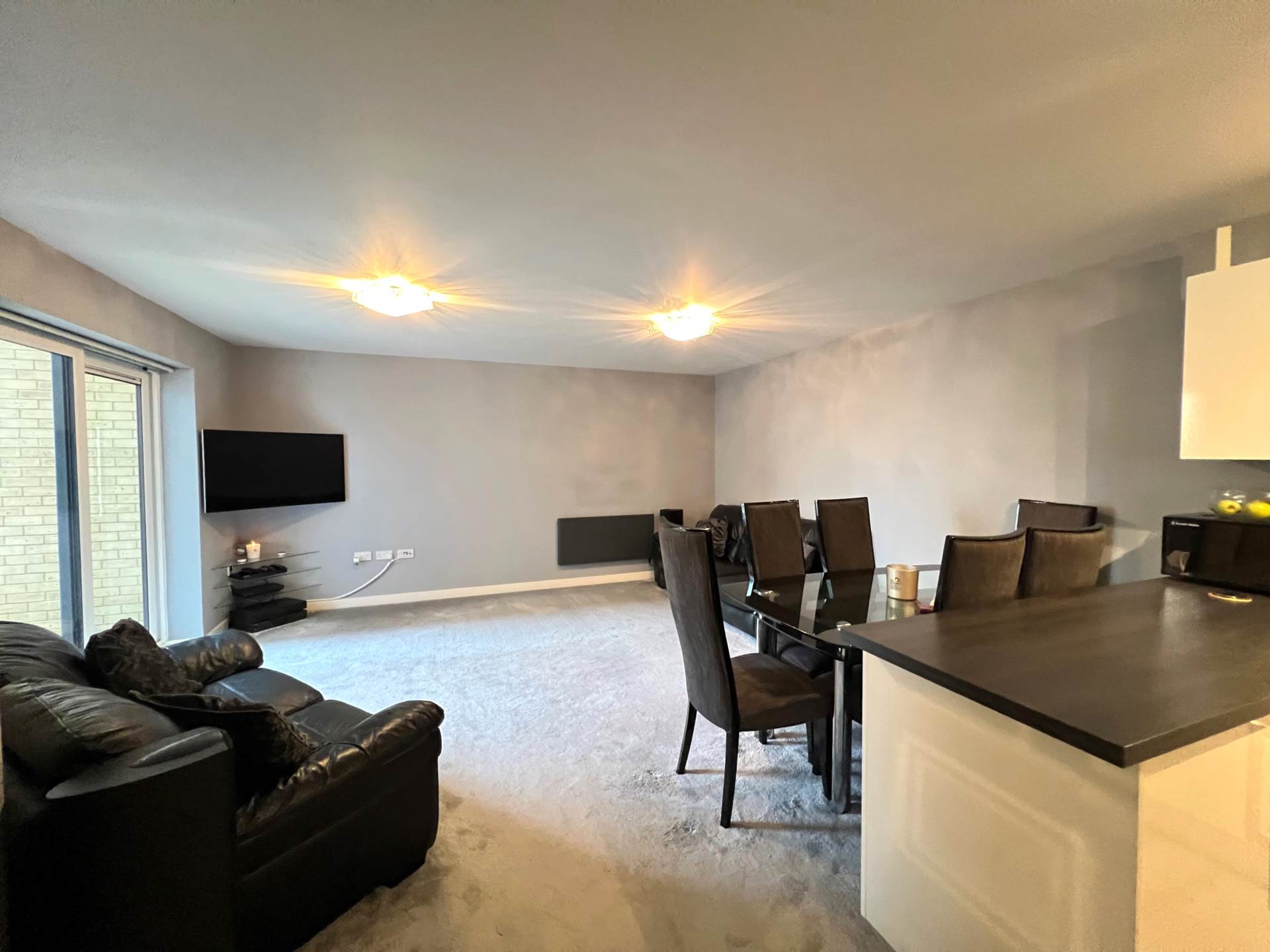 Additional Property Image 2 bedroom Flat for sale in Belvedere 5