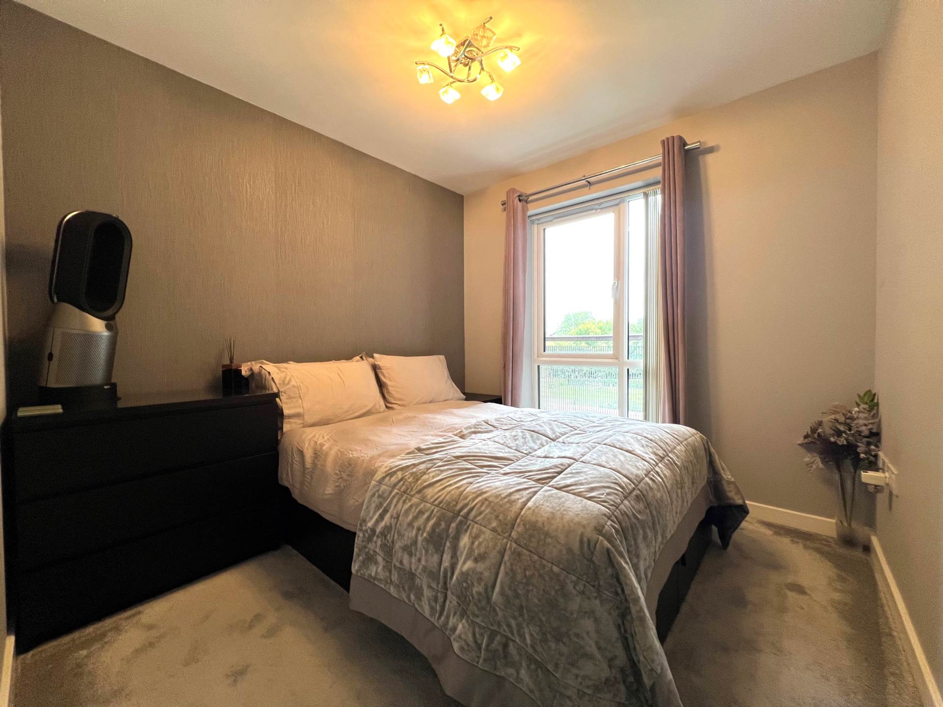 Additional Property Image 2 bedroom Flat for sale in Belvedere 11